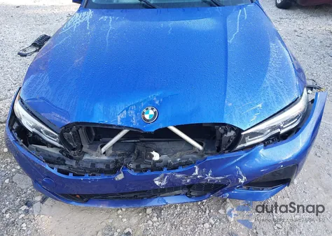 2019 BMW 330Xi z USA, uszkodzony, nr VIN WBA5R7C55KAJ80694